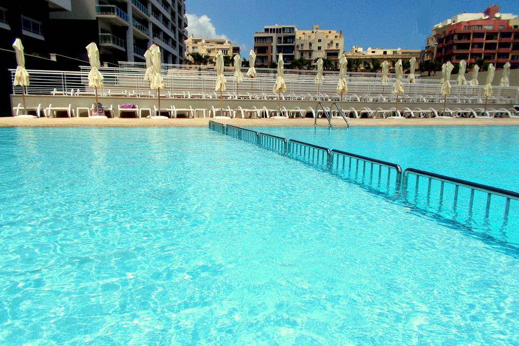 Summer Breeze سليمة المظهر الخارجي الصورة